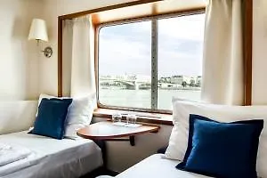 Ms Maribelle Boat 3*